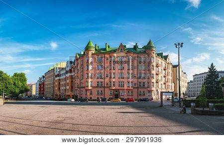 Beautiful Architecture In Agricolankatu Street, Kallio District -historical Center Of Helsinki, Finl