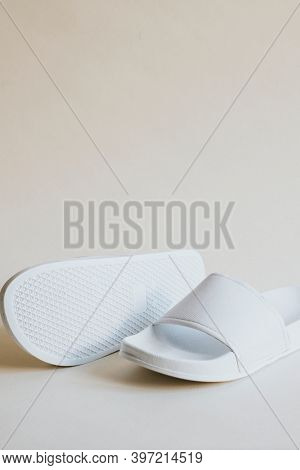 White slide sandal summer beach slippers