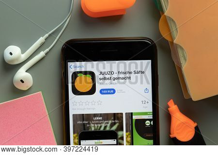 New York, Usa - 1 December 2020: Juuzo Mobile App Icon On Phone Screen Top View, Illustrative Editor