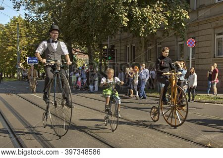 Stuttgart, Germany, 25 September 2016. Volksfest In Stuttgart. The March Through The City Center.