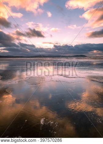 Dooey Beach By Lettermacaward In County Donegal - Ireland.