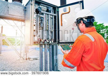 Thermal Scan And Then Send The Image Data To The Tablet To Check For Faults In Equipment, Or Prevent