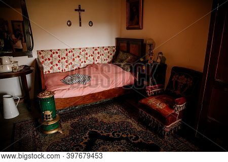 Radun Castle Interior, Neo-classical Chateau, Bedroom, Single Bed, Bedside Table With Photos, Soft V