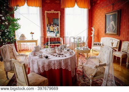 Radun Castle Interior, Neo-classical Chateau, Red Tea Salon, Baroque And Rococo Carved White Furnitu
