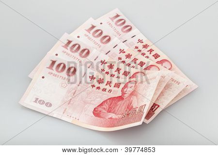 cztery kawałek sto Dolar Dolar kanadyjski gotówki