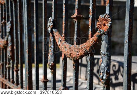 The Beauty Of Blacksmithing In Old Rural Cemeteries Metal, Brass And Copper Poppy Flowers, Balls, Wa