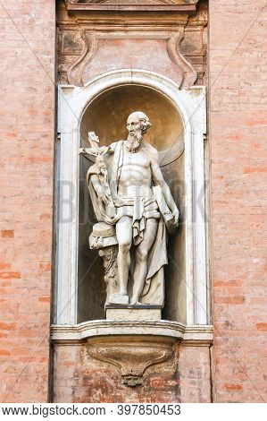 Reggio Emilia, Italy - Circa September 2018. Beautiful Architecture Of Catholic Church (basilica Of 
