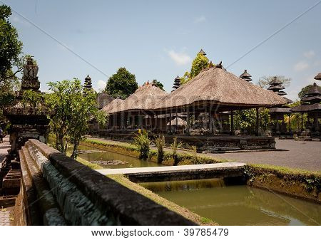 วัดทามานเอยุน (Mengwi)