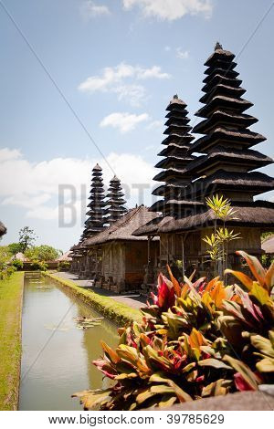 วัดทามานเอยุน (Mengwi)