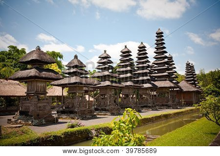 วัดทามานเอยุน (Mengwi)