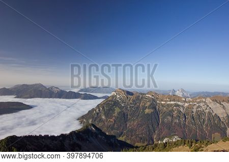 Panorama View Von The Mountain Rophaien On A Sunny Day In Fall