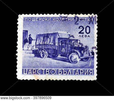 Bulgaria - Circa 1941 : Cancelled Postage Stamp Printed By Bulgaria, That Shows Postal Truck, Circa 