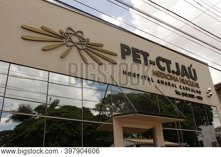Jau / Sao Paulo / Brazil - 02 21 2020: Specialized Image Diagnostic Center For Cancer With Tomograph
