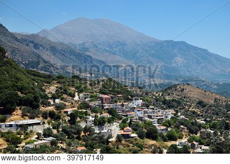 Mount Psiloritis. At 2,456 M (8,058 Feet), Psiloritis Is The Highest Mountain On Crete
