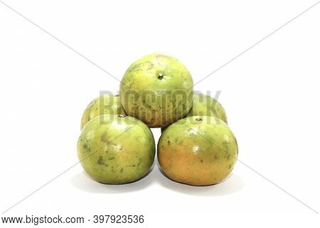 Thailand Tangerine On A White Background With High Vitamin C, Suitable For Eating, Playing And Makin