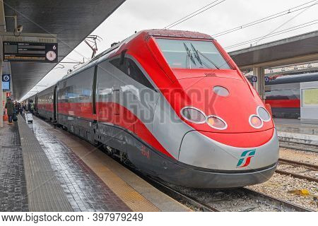 Vence, Italy - February 3, 2018: High Speed Locomotive Frecciarossa At Train Station In Vence, Italy