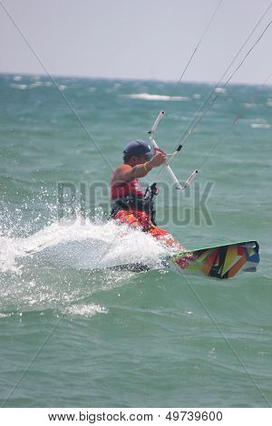 Kitesurfing