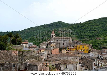 Castiglione di Sicilia - Architecture, Catania