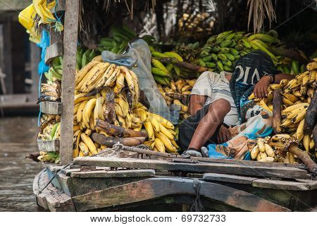 Banana Boat Boy in Belen
