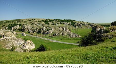 Road through Dobrogea Gorges