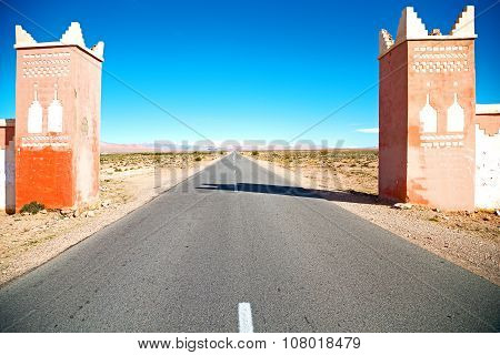 Gate   In   Gorge   Africa And  Village