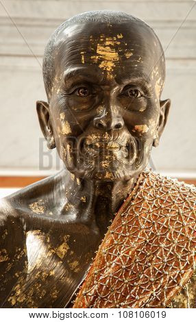Large Golden Buddha Head Buddhist Culture And Life Style Temple Statues Asia