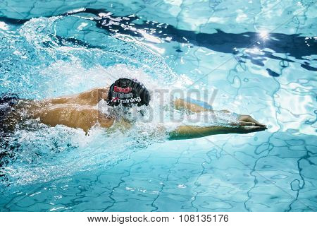 young swimmer breaststroke