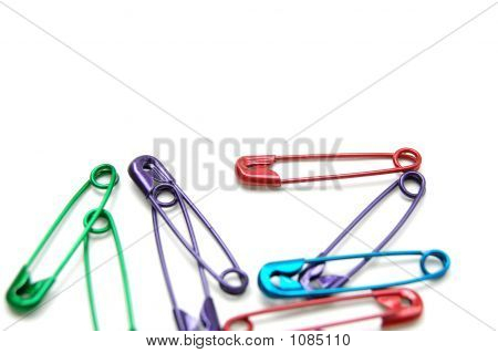 Épingles de sûreté couleur végétal