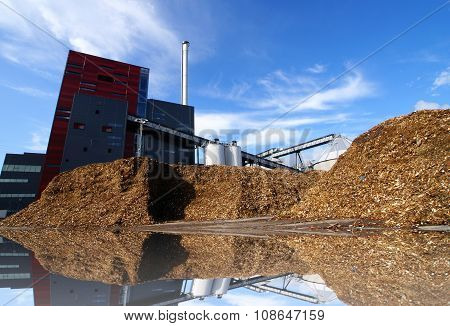 Bio Power Plant With Storage Of Wooden Fuel
