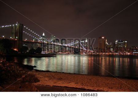Brooklyn Köprüsü gece