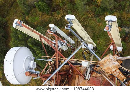base station Long-Term Evolution (4G LTE)