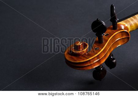 wooden violin head