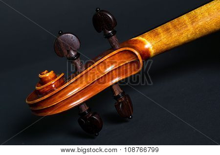 wooden violin head