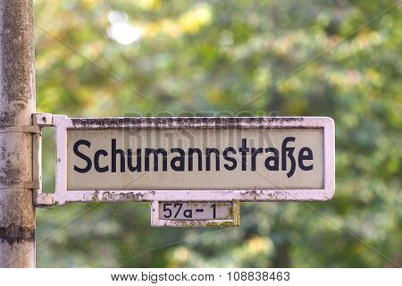 Street Shield   Named After Musician Robert Schumann