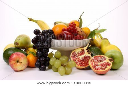 Frutas en un plato de frutas