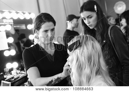 Custo Barcelona - Backstage - Spring 2016 Collection
