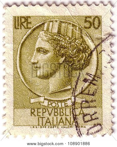 Italy - Circa 1953: Stamp Printed By Italy, Shows Female Head, Circa 1953