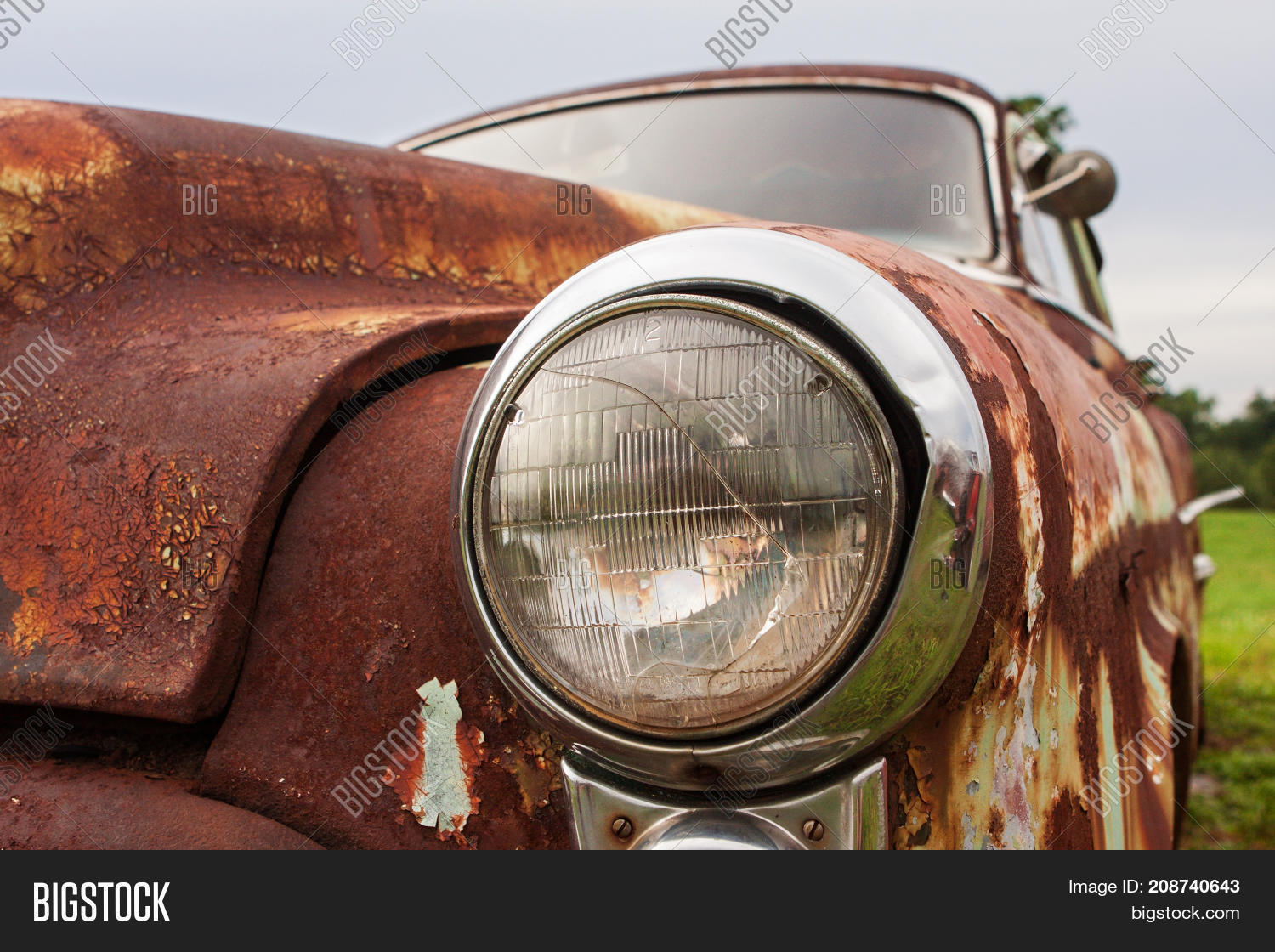 Cracked Headlight On Image & Photo (Free Trial) Bigstock
