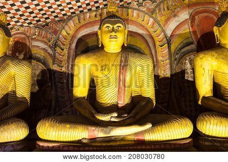 Dambulla Golden Cave Temple