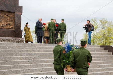 The Opening Of The Stella And The Laying Of Wreaths At The Memorial Day On May 9.