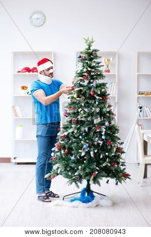 Injured man celebrating christmas at home
