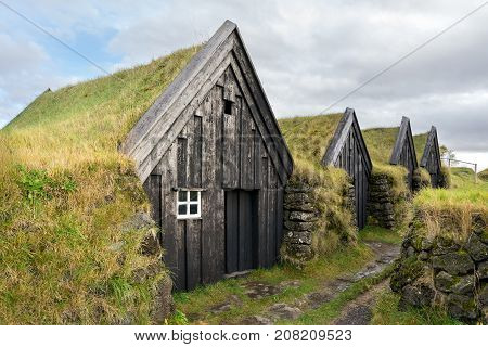 Keldur Turf Homes