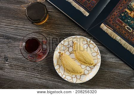Shekerbura With Nuts And Honey