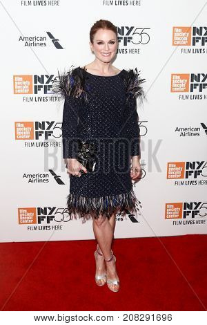 NEW YORK-OCT 07: Actress Julianne Moore attends the 