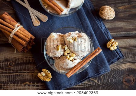 Banana And Cinnamon Ice Cream