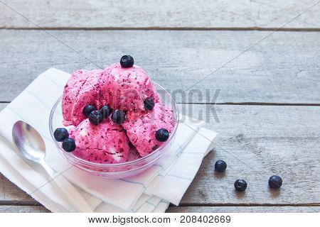 Homemade Berry Ice Cream