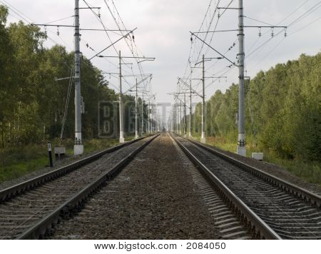 Trainrails To The Horizon