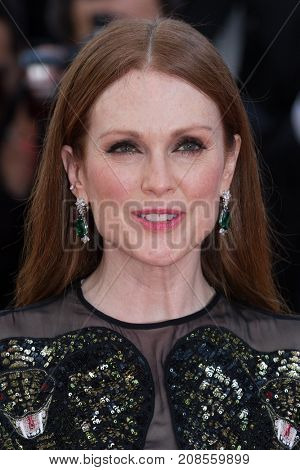 CANNES, FRANCE - MAY 11: Julianne Moore attends the 'Cafe Society' premiere and the Opening Night Gala. 69th annual Cannes Film Festival at the Palais des Festivals on May 11, 2016 in Cannes

