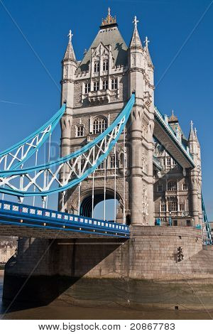 英国伦敦塔桥