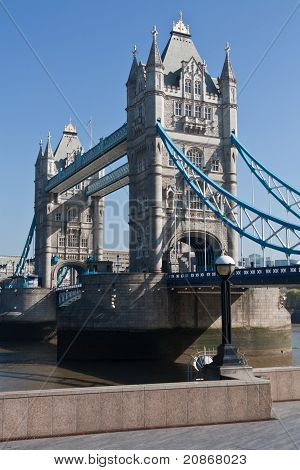 伦敦塔桥。英国伦敦